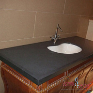 Черная столешница для ванной из акрилового камня Corian Deep Titanium
