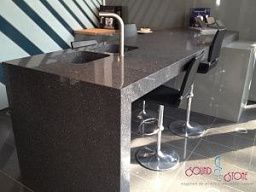 Столешница в кухню с барной стойкой Hi-Macs G074 Mocha Granite